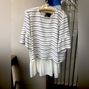 Sophisticated top set by WhoWhatWear XXL. Boutique elegance! Silky to the touch.